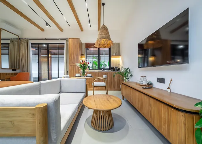 Cascade Apartments- Relaxing With Nature View & Sauna ウブド