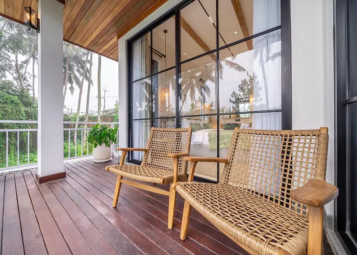 Cascade Apartments- Relaxing With Nature View & Sauna アパート ウブド